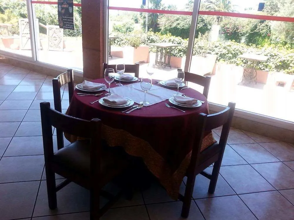 Royal Hotel Αγκαντίρ 2*,